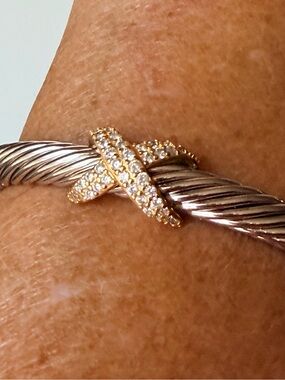 David Yurman Two-Tone Cable Bracelet 925 585 with Diamond Pavé X Collection